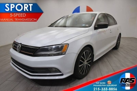 2016 Volkswagen Jetta 1.8T Sport 4dr Sedan 5M PZEV, White, Mileage: 66,570