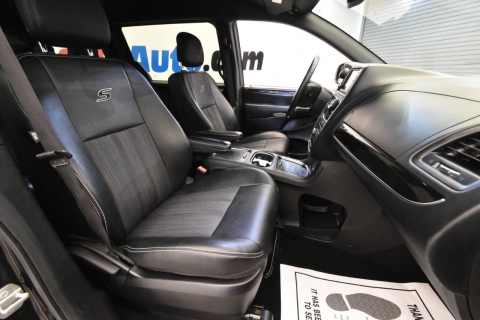 2016 Chrysler Town and Country S 4dr Mini Van