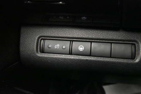 2022 Nissan Pathfinder SV AWD 4dr SUV