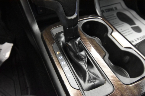 2018 GMC Canyon SLE 4x2 4dr Crew Cab 5 ft. SB