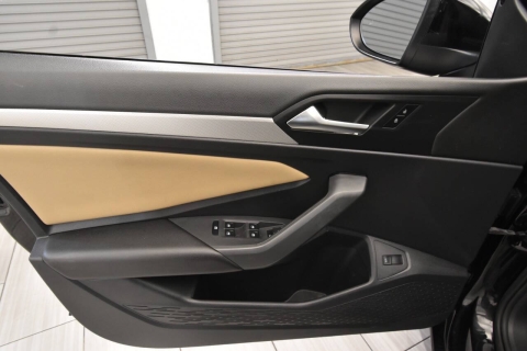 2019 Volkswagen Jetta SE 4dr Sedan