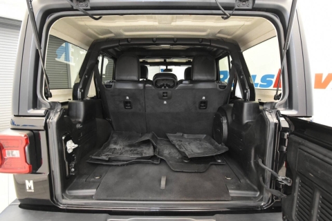 2021 Jeep Wrangler Unlimited Sahara 4x4 4dr SUV