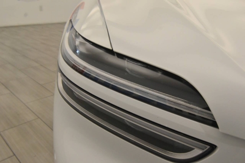 2022 Genesis GV70 2.5T Standard AWD 4dr SUV