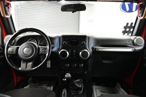 2017 Jeep Wrangler Unlimited Sahara 4x4 4dr SUV