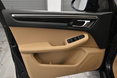 2020 Porsche Macan Base AWD 4dr SUV