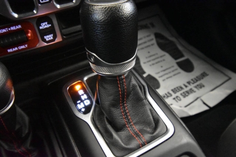 2022 Jeep Gladiator Rubicon 4x4 4dr Crew Cab 5.0 ft. SB