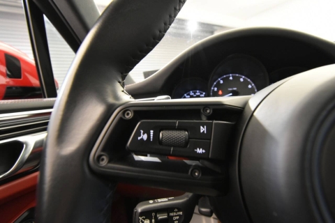 2022 Porsche Macan S AWD 4dr SUV