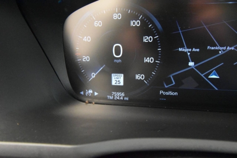 2020 Volvo XC90 T5 Momentum AWD 4dr SUV