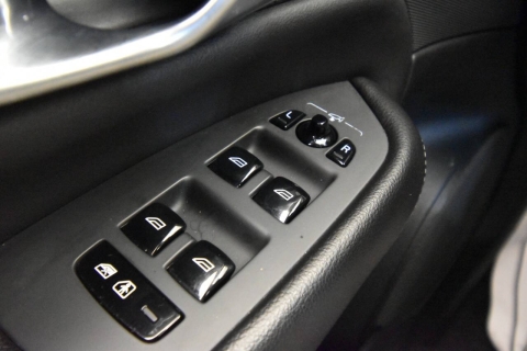 2020 Volvo XC90 T5 Momentum AWD 4dr SUV