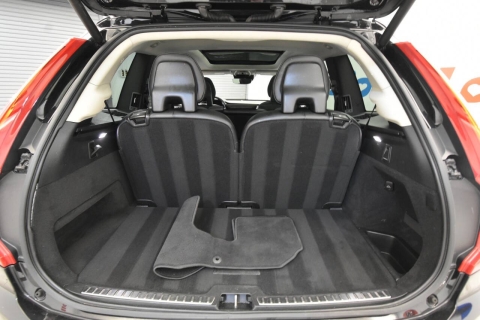 2020 Volvo XC90 T5 Momentum AWD 4dr SUV