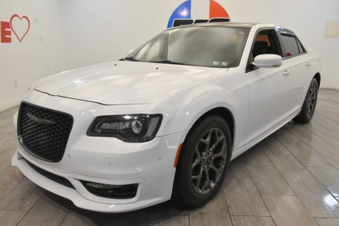 2018 Chrysler 300 S AWD 4dr Sedan