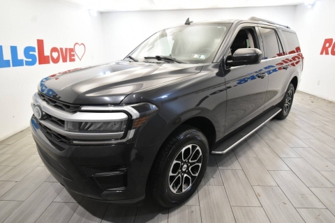 2023 Ford Expedition MAX XLT 4x4 4dr SUV