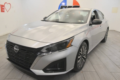 2024 Nissan Altima 2.5 SV 4dr Sedan