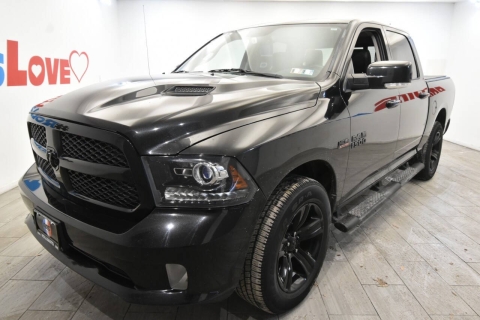 2017 RAM 1500 Night 4x4 4dr Crew Cab 5.5 ft. SB Pickup