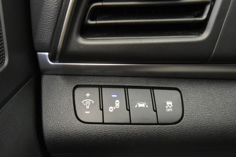 2020 Hyundai Elantra SEL 4dr Sedan