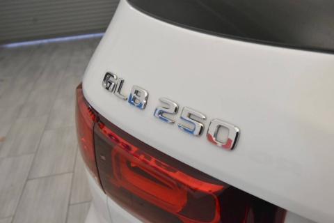 2023 Mercedes-Benz GLB GLB 250 4MATIC AWD 4dr SUV