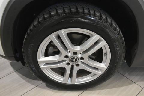 2023 Mercedes-Benz GLB GLB 250 4MATIC AWD 4dr SUV