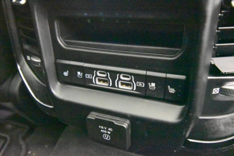 2022 RAM 1500 Limited 4x4 4dr Crew Cab 5.6 ft. SB Pickup