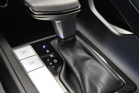 2021 Hyundai Elantra SEL 4dr Sedan