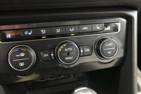 2019 Volkswagen Tiguan SEL Premium R Line 4Motion AWD 4dr SUV