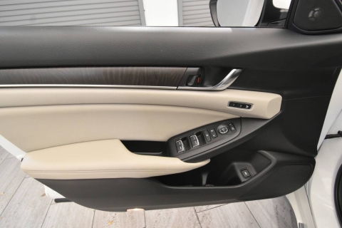 2021 Honda Accord Touring 4dr Sedan