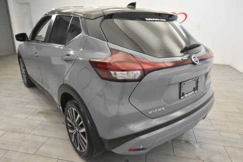 2021 Nissan Kicks SV 4dr Crossover