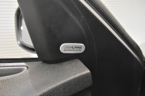 2022 Chrysler 300 Touring L AWD 4dr Sedan