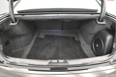 2022 Chrysler 300 Touring L AWD 4dr Sedan