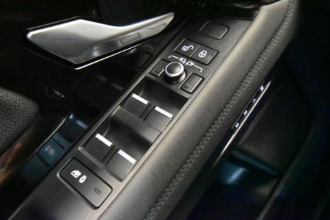 2020 Land Rover Range Rover Evoque SE AWD 4dr SUV