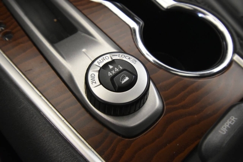 2020 Nissan Pathfinder Platinum 4x4 4dr SUV