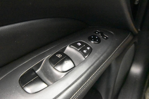 2020 Nissan Pathfinder Platinum 4x4 4dr SUV