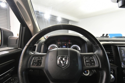 2016 RAM 1500 Sport 4x4 4dr Crew Cab 5.5 ft. SB Pickup