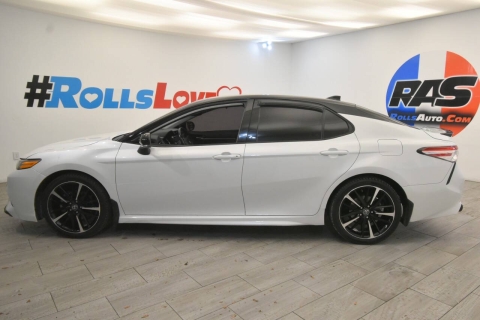 2020 Toyota Camry XSE 4dr Sedan