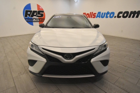 2020 Toyota Camry XSE 4dr Sedan