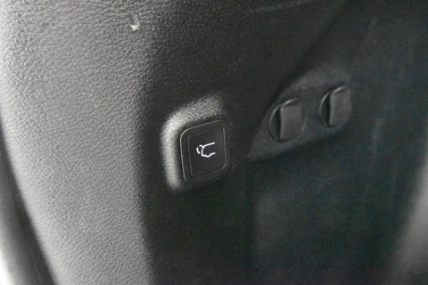 2023 Jeep Cherokee Altitude Lux 4x4 4dr SUV