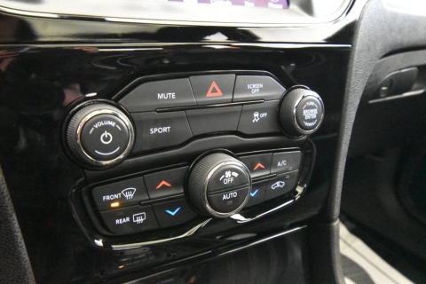 2019 Chrysler 300 S 4dr Sedan