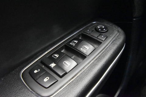 2019 Chrysler 300 S 4dr Sedan