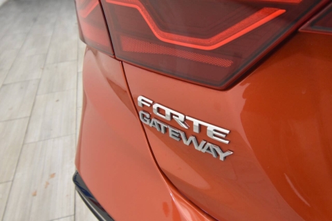 2020 Kia Forte GT Line 4dr Sedan