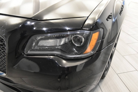 2019 Chrysler 300 S 4dr Sedan