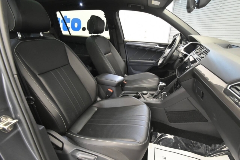 2022 Volkswagen Tiguan SE R Line Black 4Motion AWD 4dr SUV