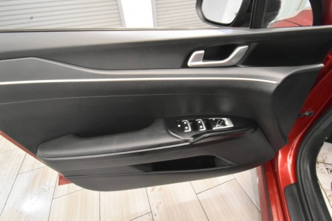 2022 Kia K5 GT Line AWD 4dr Sedan