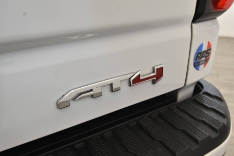 2023 GMC Sierra 1500 AT4 4x4 4dr Crew Cab 5.8 ft. SB