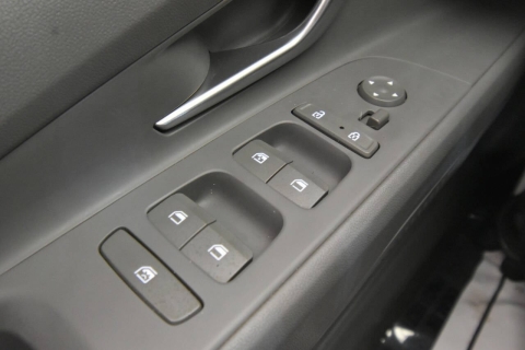 2023 Hyundai Elantra SEL 4dr Sedan