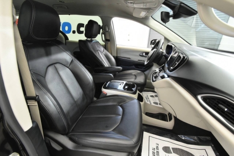 2024 Chrysler Pacifica Touring L 4dr Mini Van