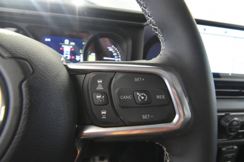 2025 Jeep Wrangler Sahara 4xe 4x4 4dr SUV