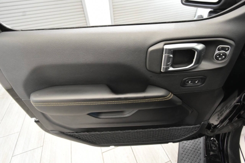 2025 Jeep Wrangler Sahara 4xe 4x4 4dr SUV