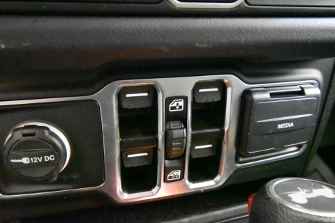 2025 Jeep Wrangler Sahara 4xe 4x4 4dr SUV