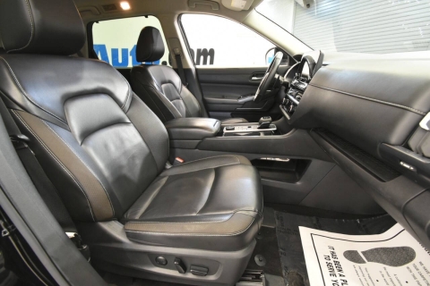 2024 Nissan Pathfinder SL AWD 4dr SUV