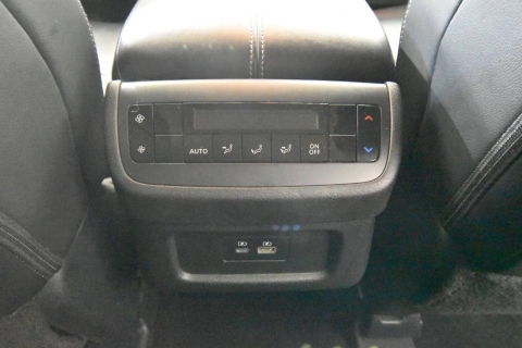 2024 Nissan Pathfinder SL AWD 4dr SUV