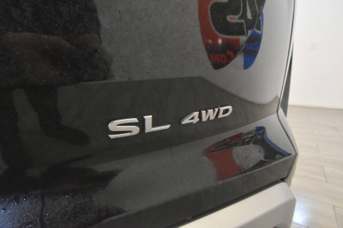 2024 Nissan Pathfinder SL AWD 4dr SUV